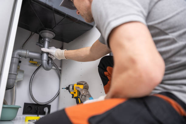 Best Emergency Plumber  in Licking, MO